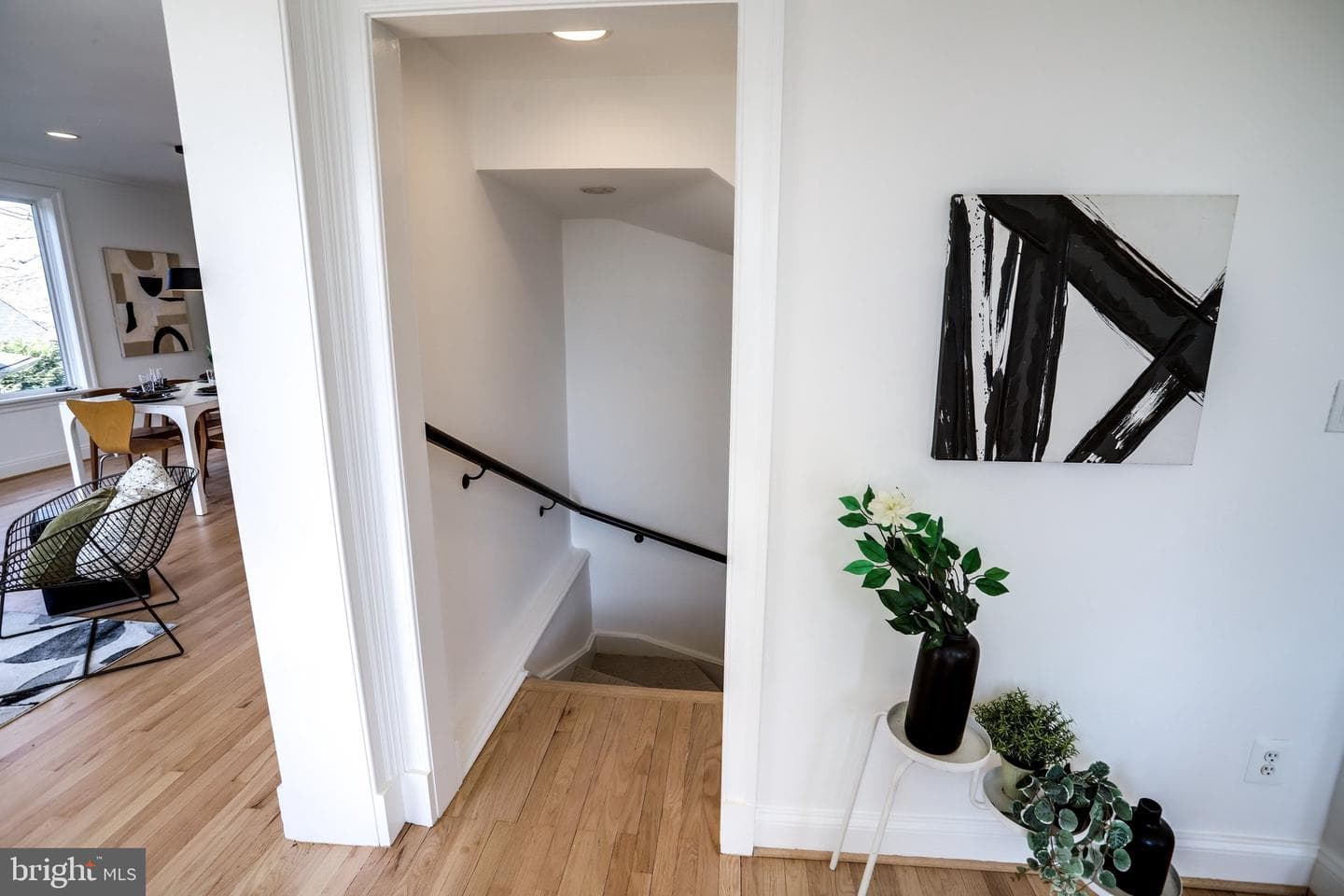 5045 Cathedral Avenue NW photo 38