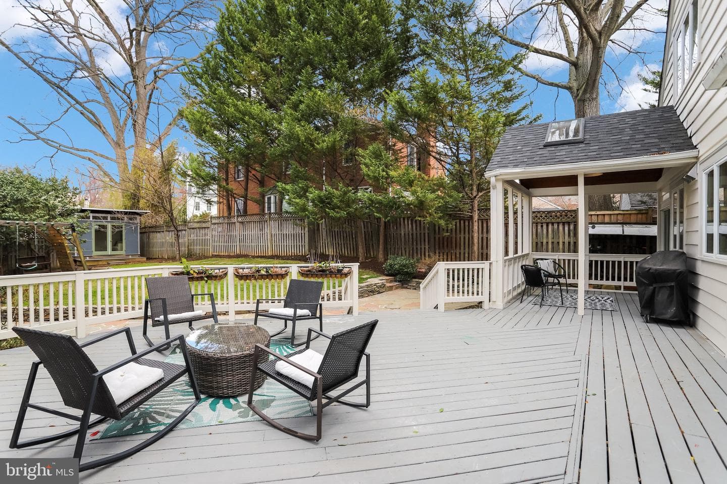 5045 Cathedral Avenue NW photo 51