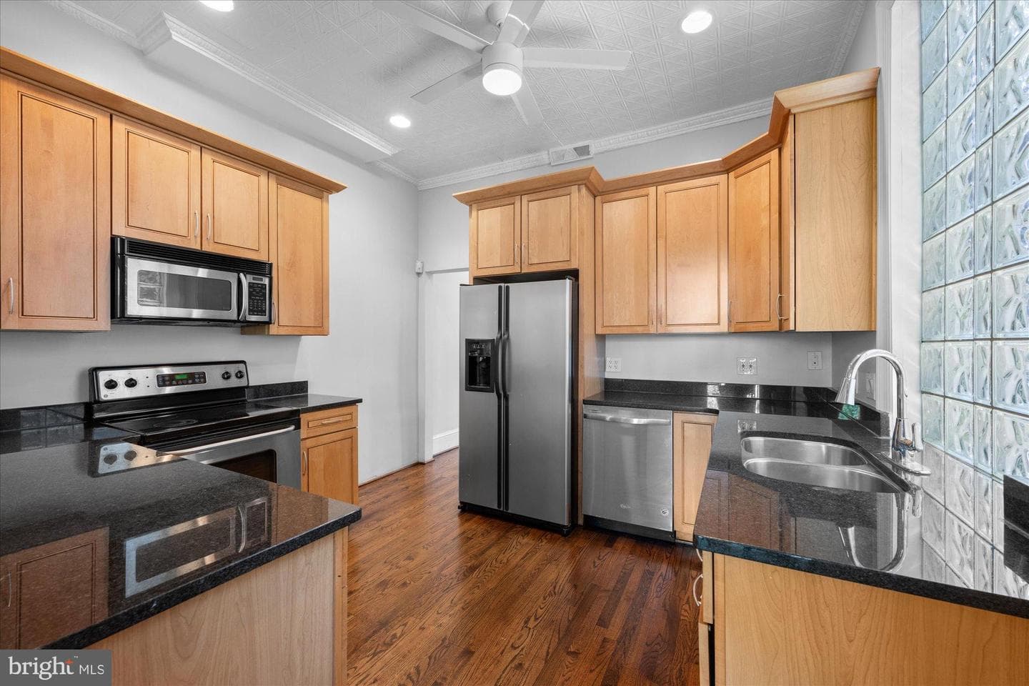 221 M Street NW photo 12