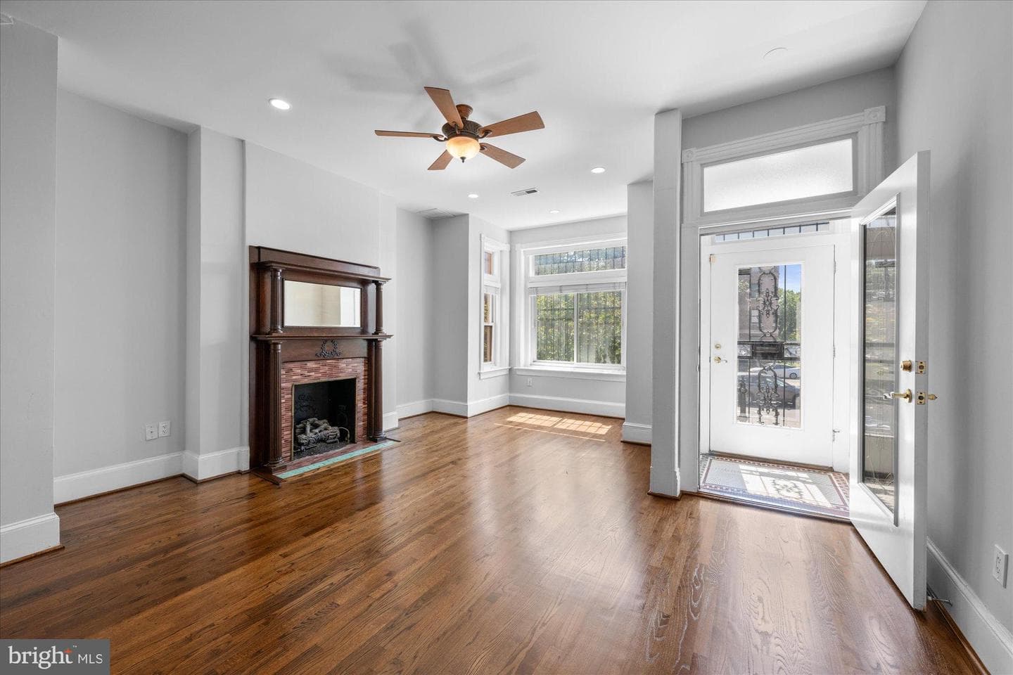 221 M Street NW photo 7