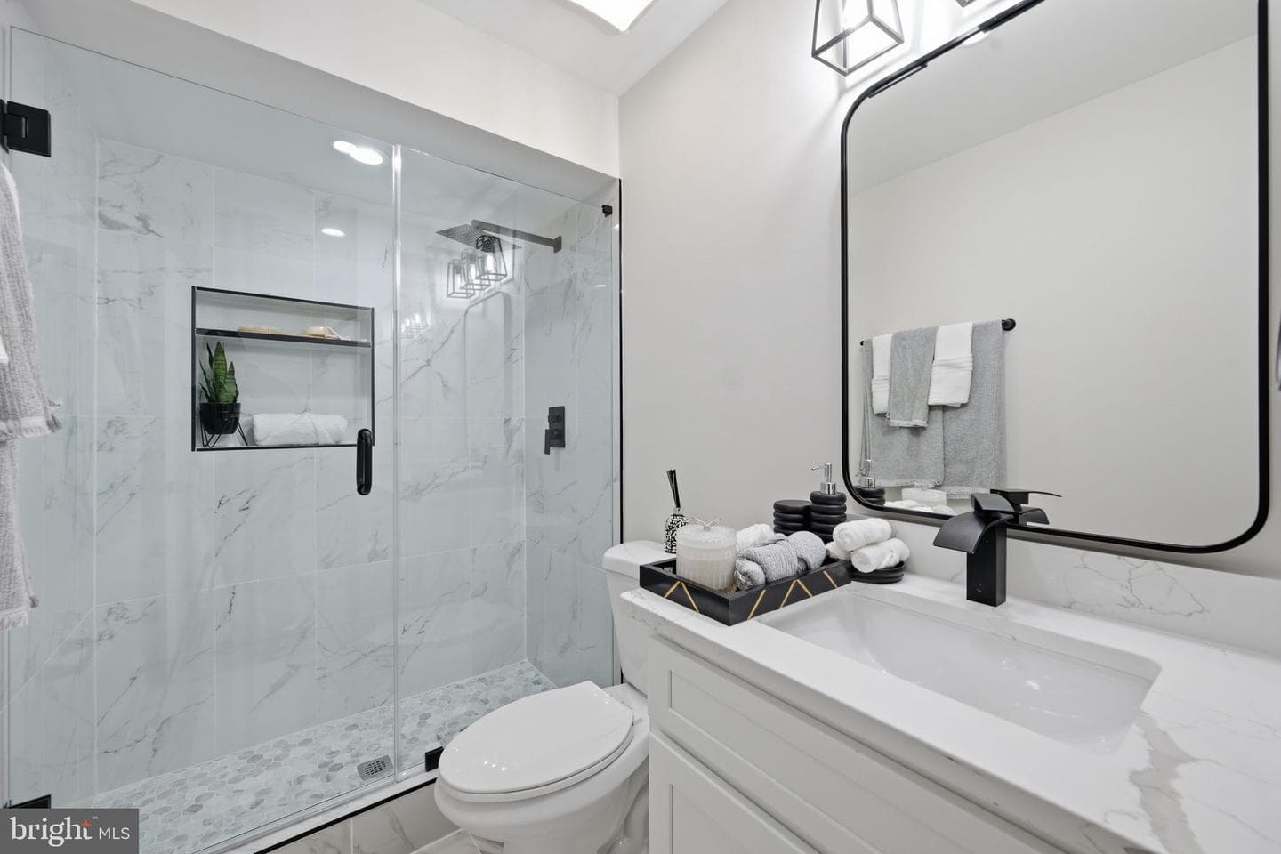 1657 Montello Avenue NE #2 photo 28