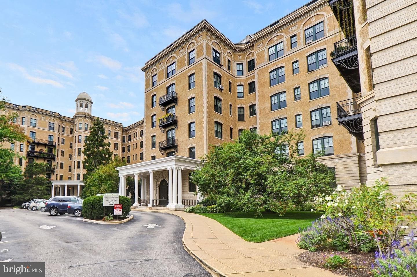 2853 Ontario Road NW #609, Washington