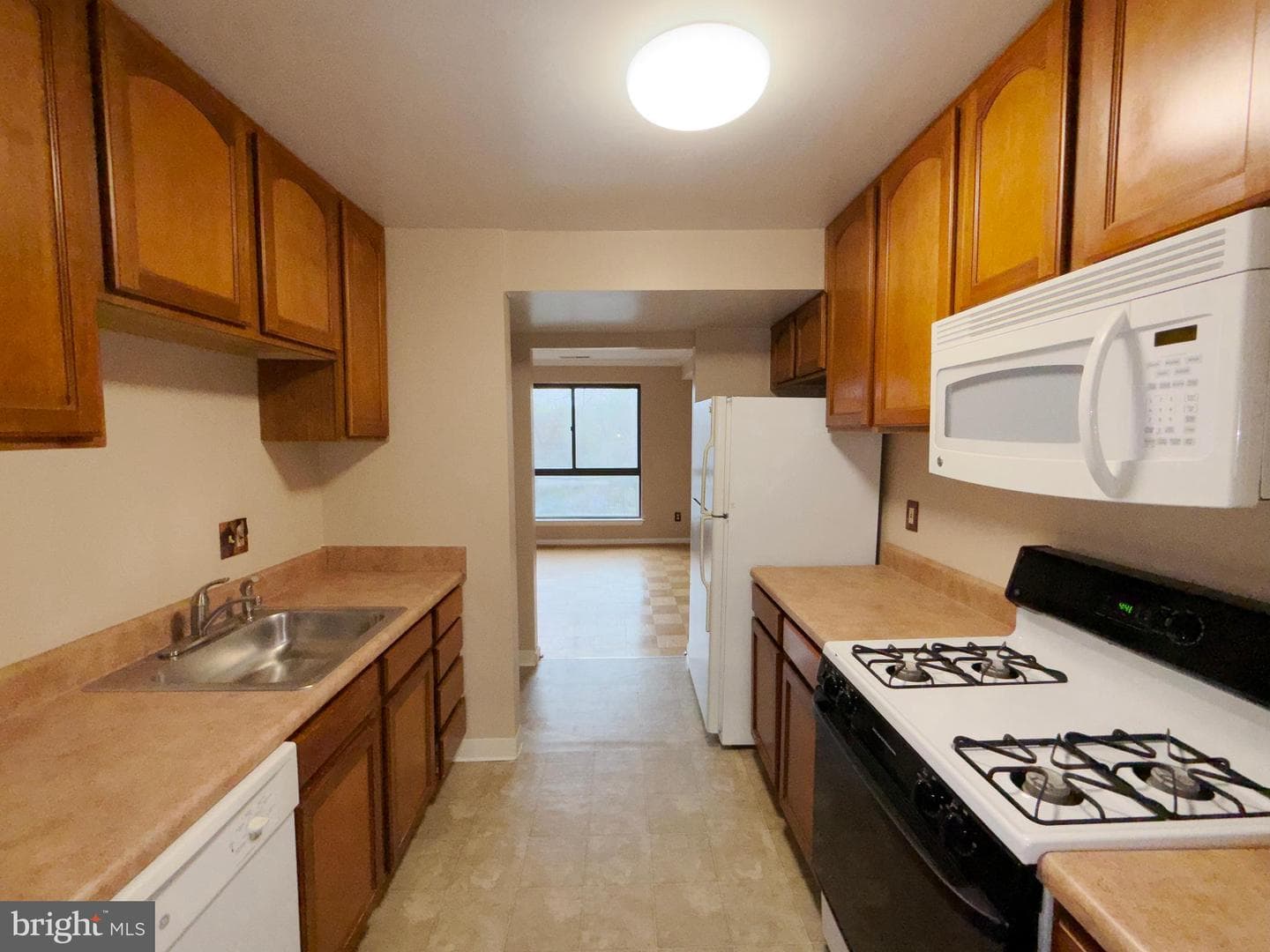 1601 Gainesville Street SE #201 photo 22