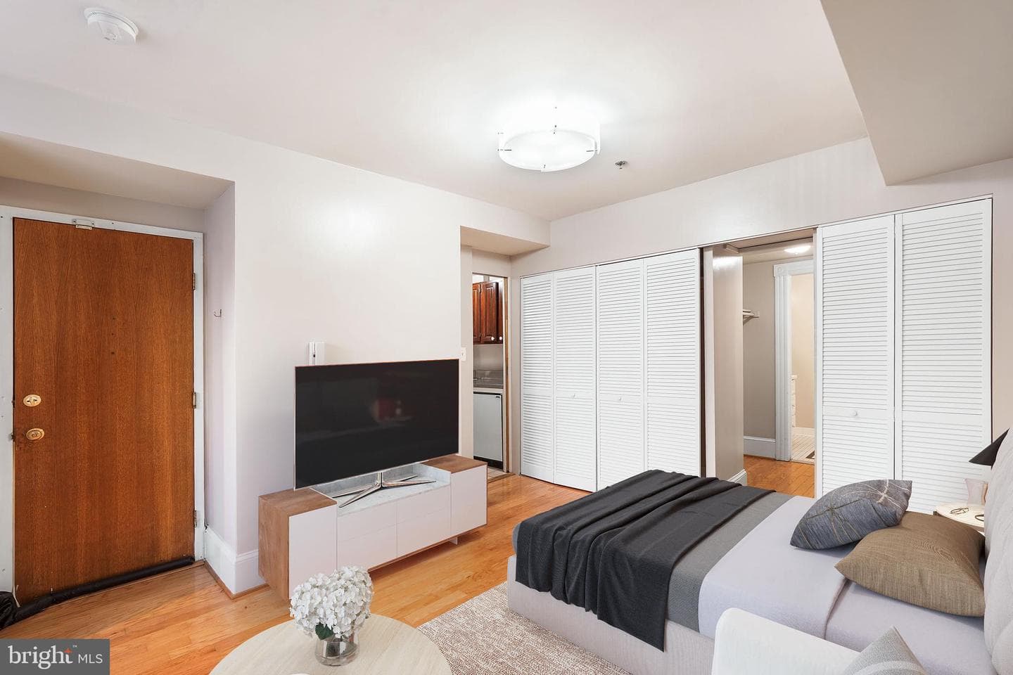 2032 16th Street NW #1 photo 3