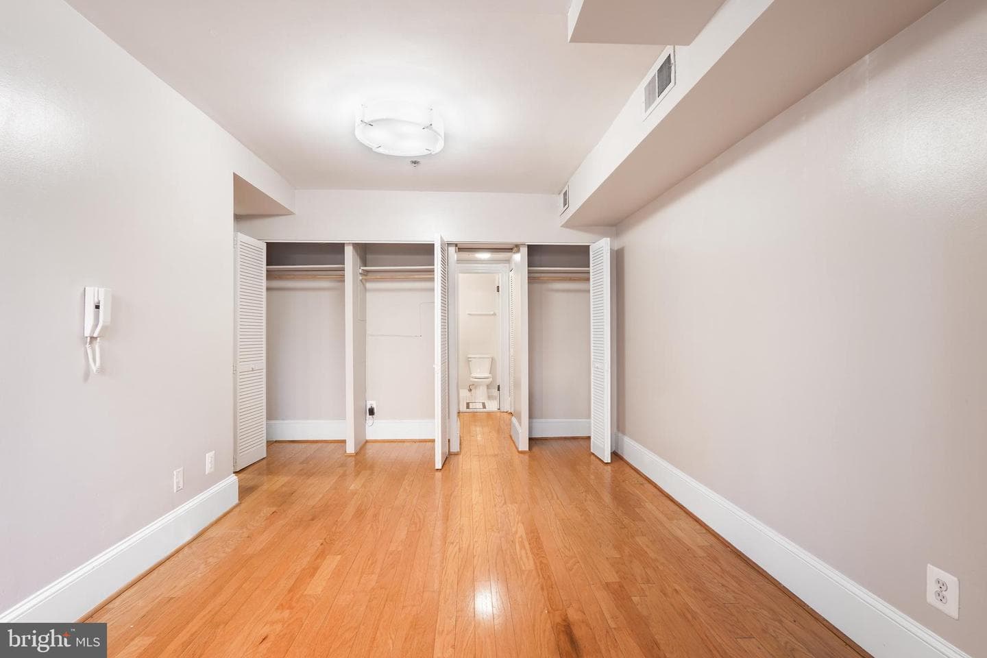 2032 16th Street NW #1 photo 5