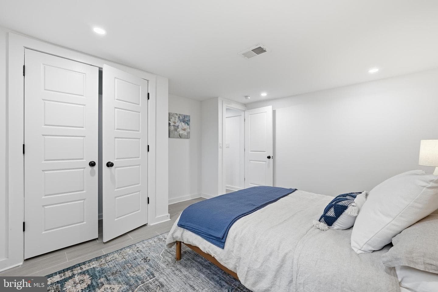 2211 Franklin Street NE photo 28