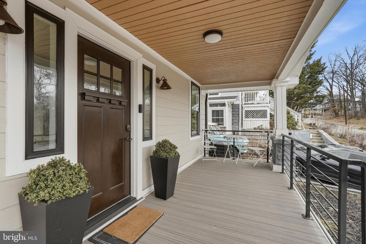 2211 Franklin Street NE photo 4