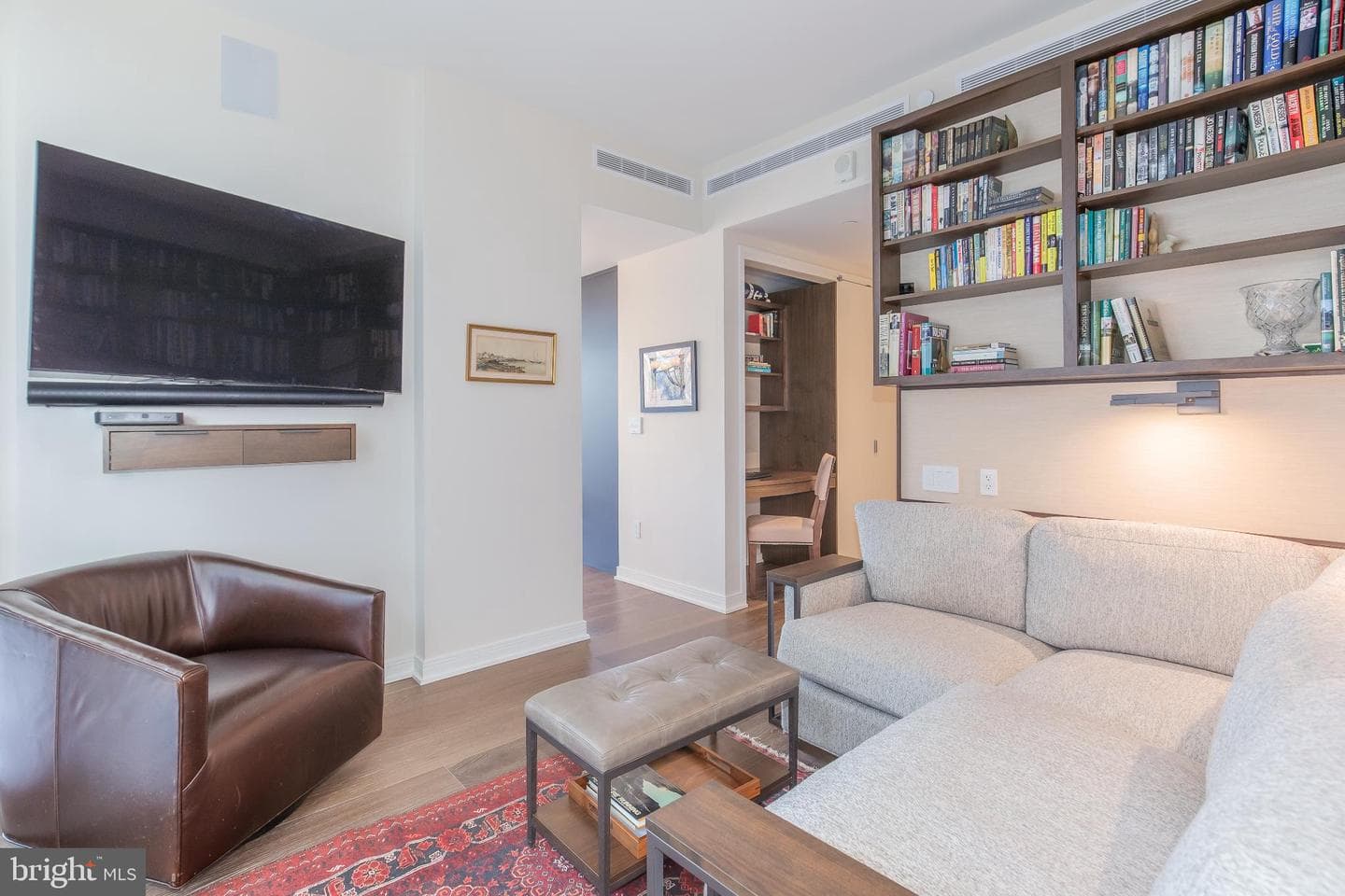 601 Wharf Street SW #412 photo 20