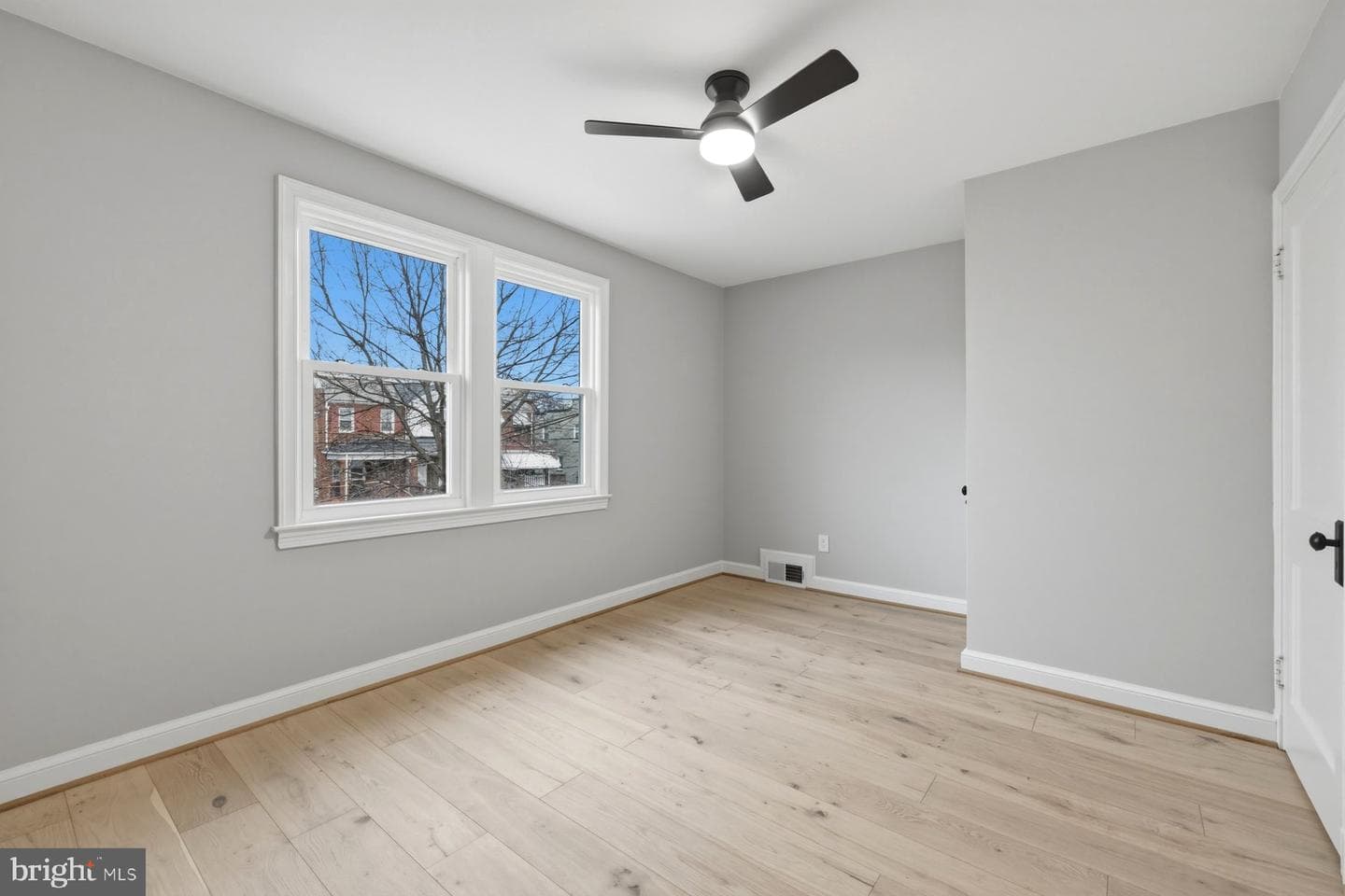 1650 Fort Davis Street SE photo 16