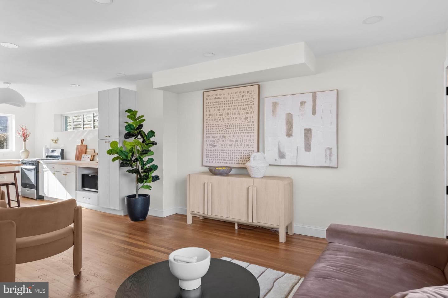 125 Urell Place NE photo 13