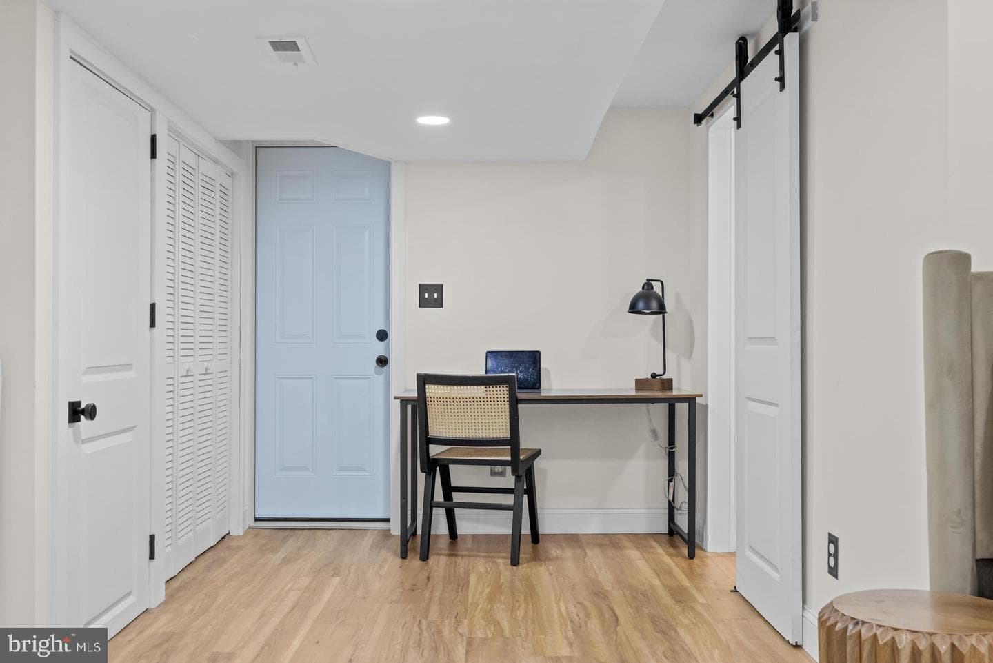 125 Urell Place NE photo 47