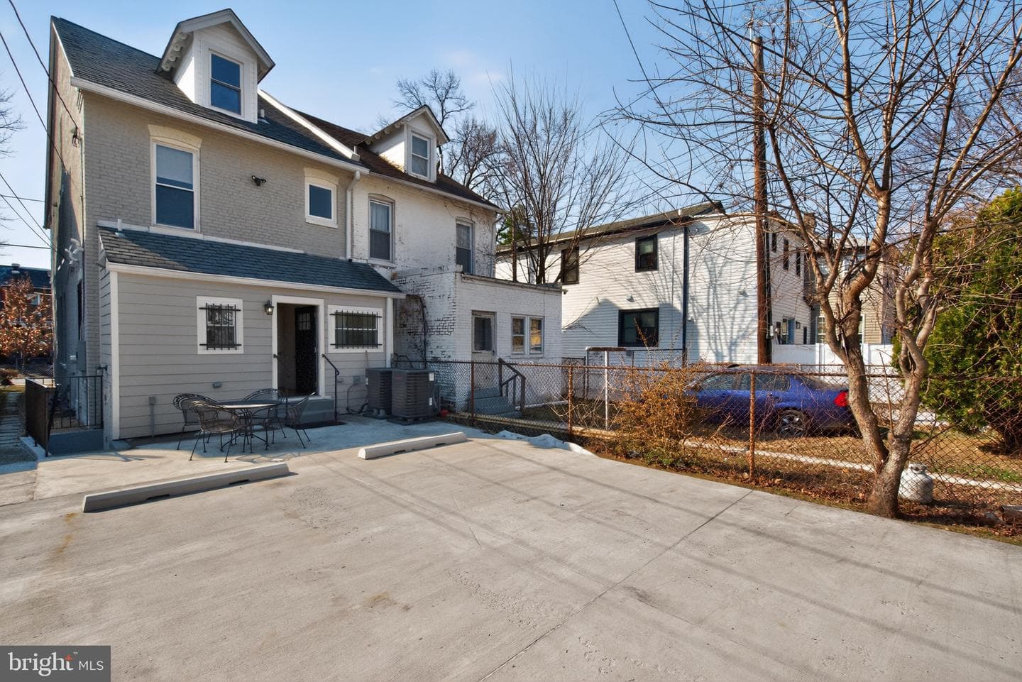 915 Hamilton Street NW photo 20