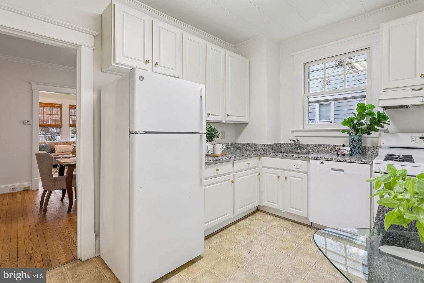5100 Sherier Place NW photo 14