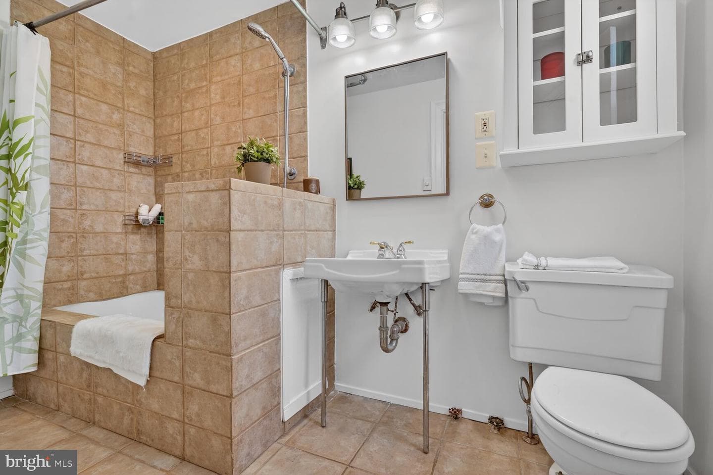 1915 16th Street NW #203 photo 15