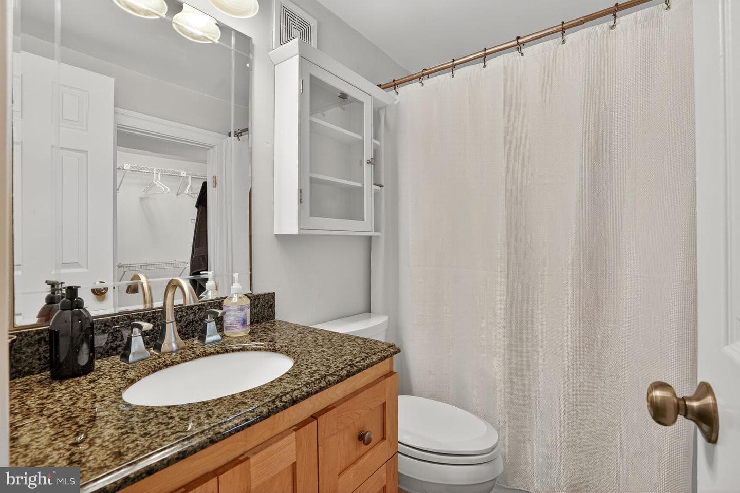 905 South Carolina Avenue SE #6 photo 3