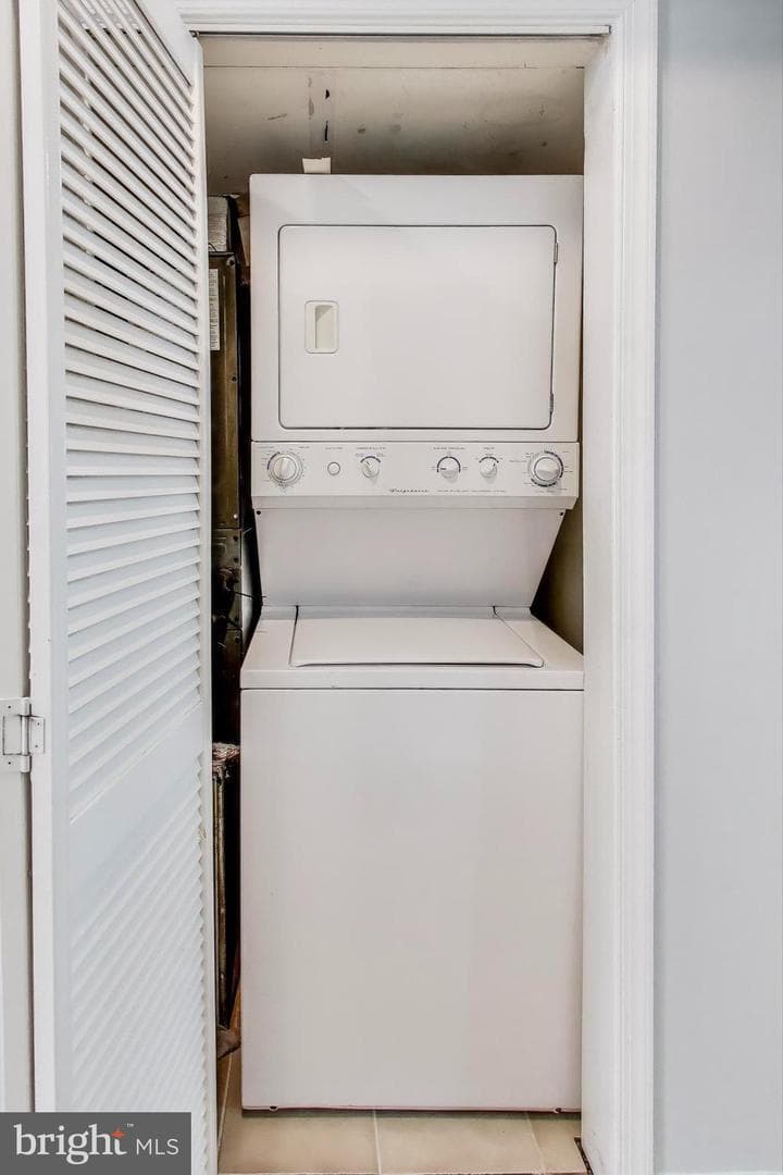 2817 7th Street NE #2 photo 5