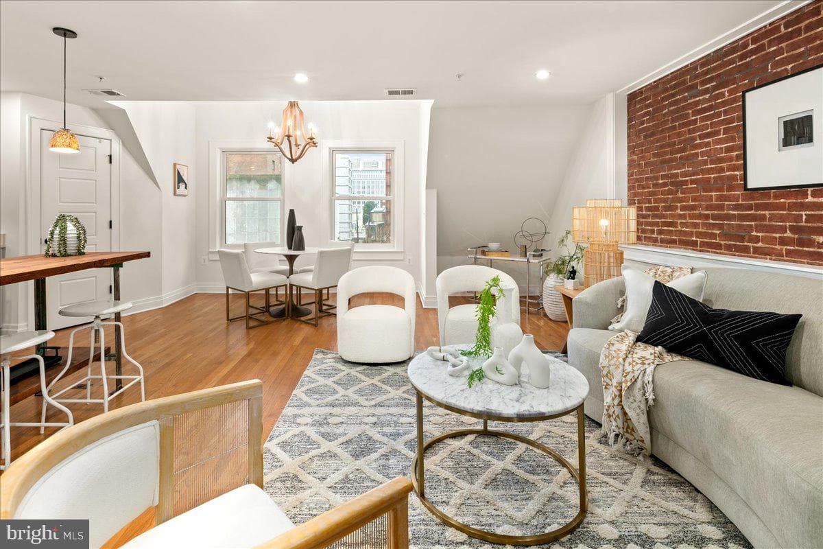 1109 M Street NW #11 photo 6