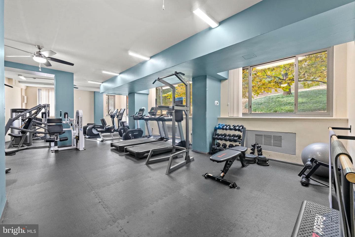 4200 Cathedral Avenue NW #610 photo 21