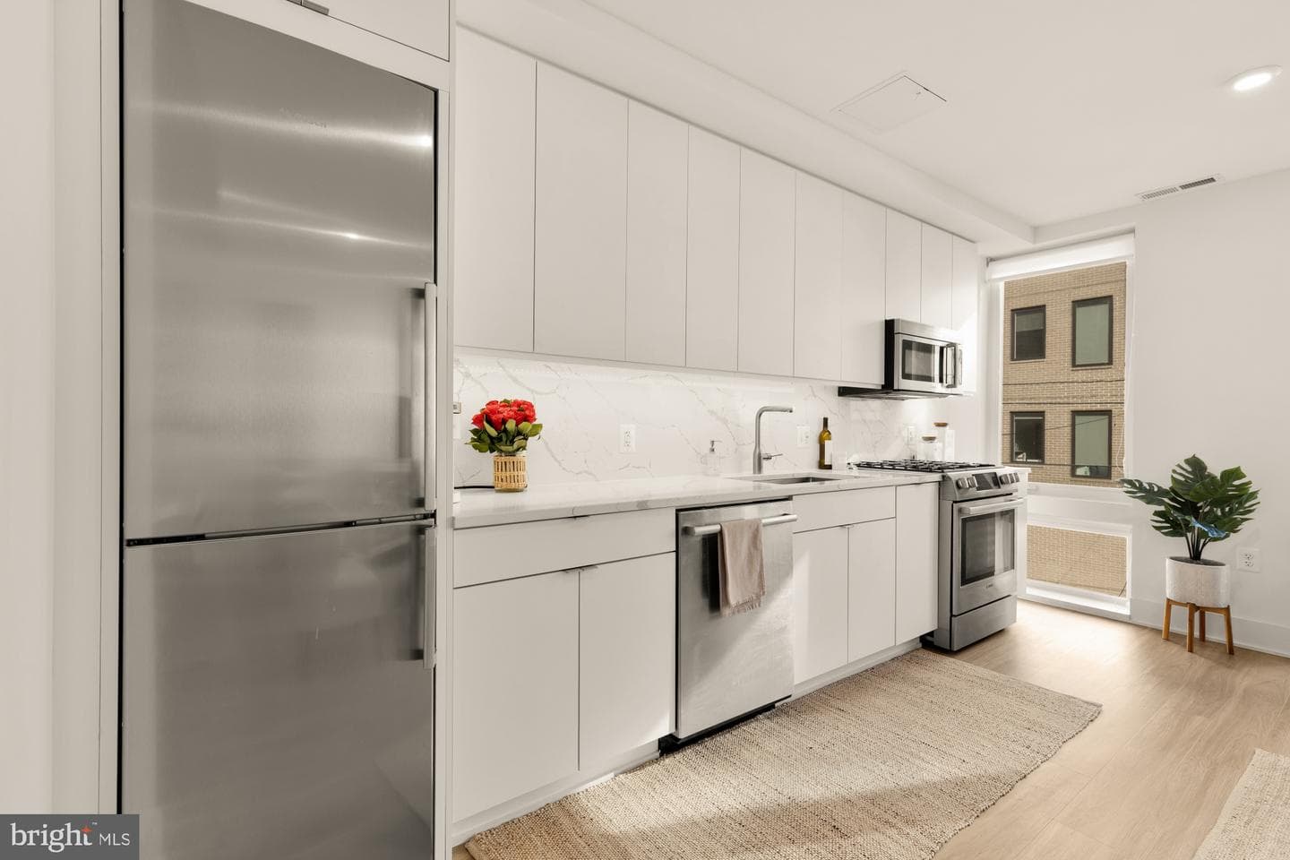 1761 P Street NW #202 photo 9