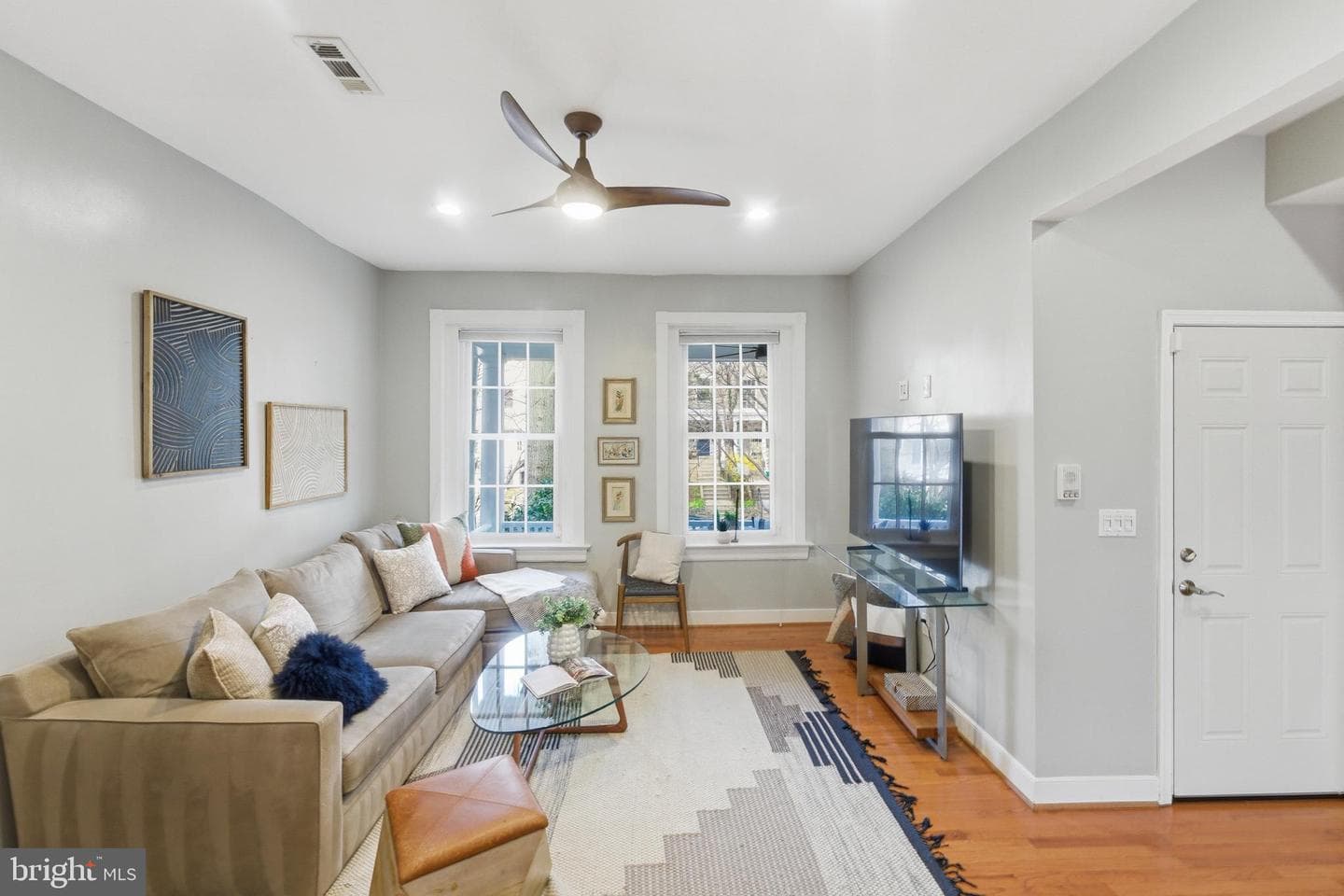 1830 Lamont Street NW #2 photo 10