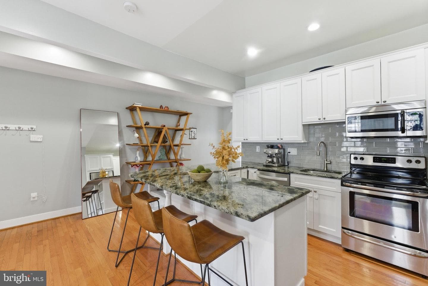 1830 Lamont Street NW #2 photo 11