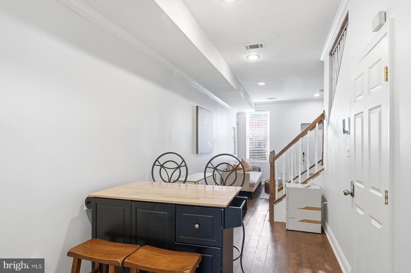 1221 Wylie Street NE photo 7