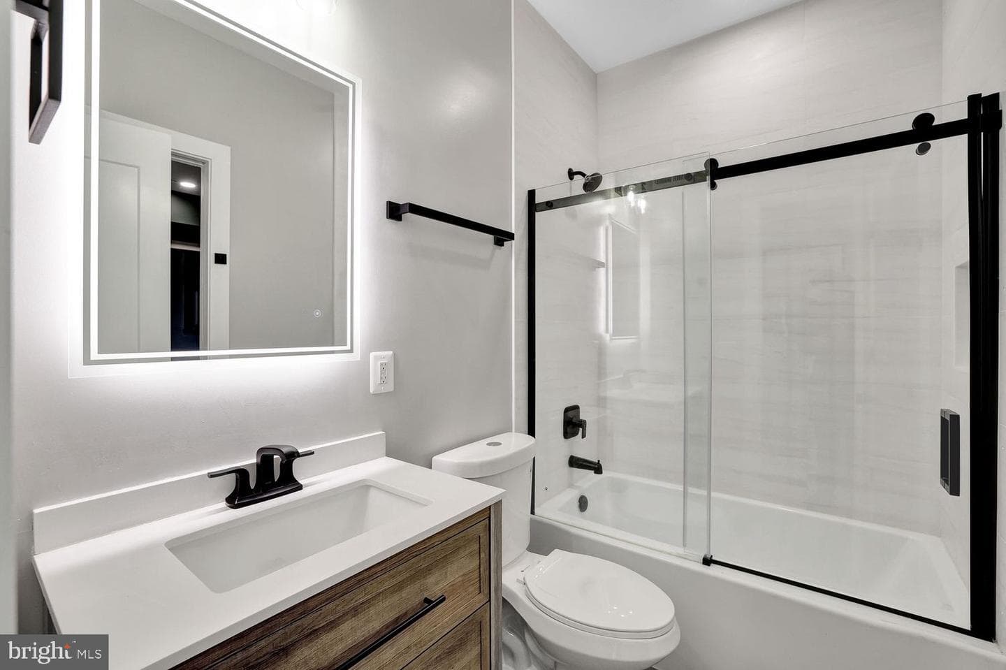 4012 Georgia Avenue NW #402 photo 32