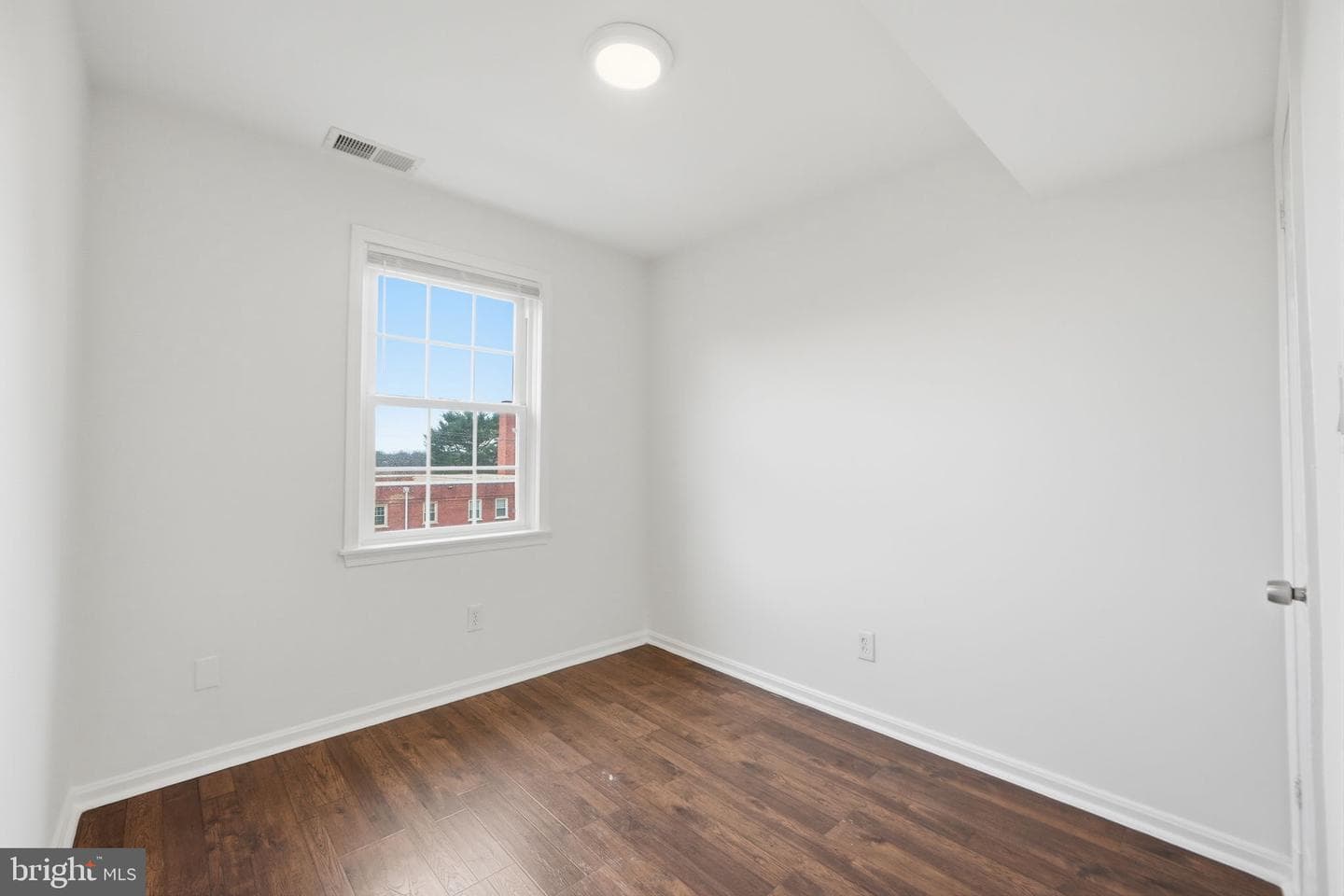 3909 Pennsylvania Avenue SE #302 photo 8