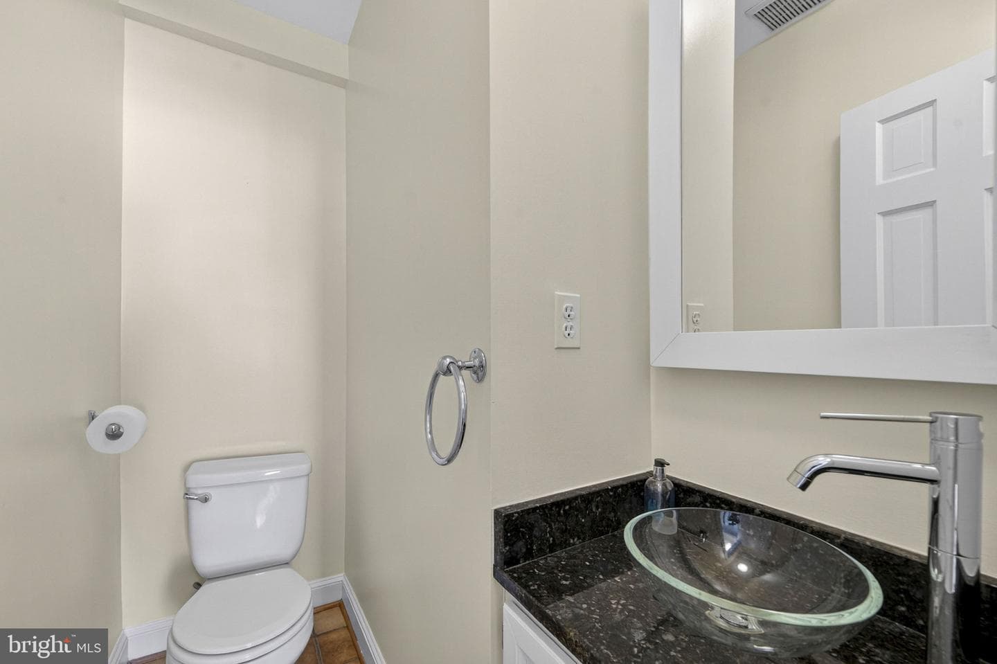 3732 Alton Place NW photo 20