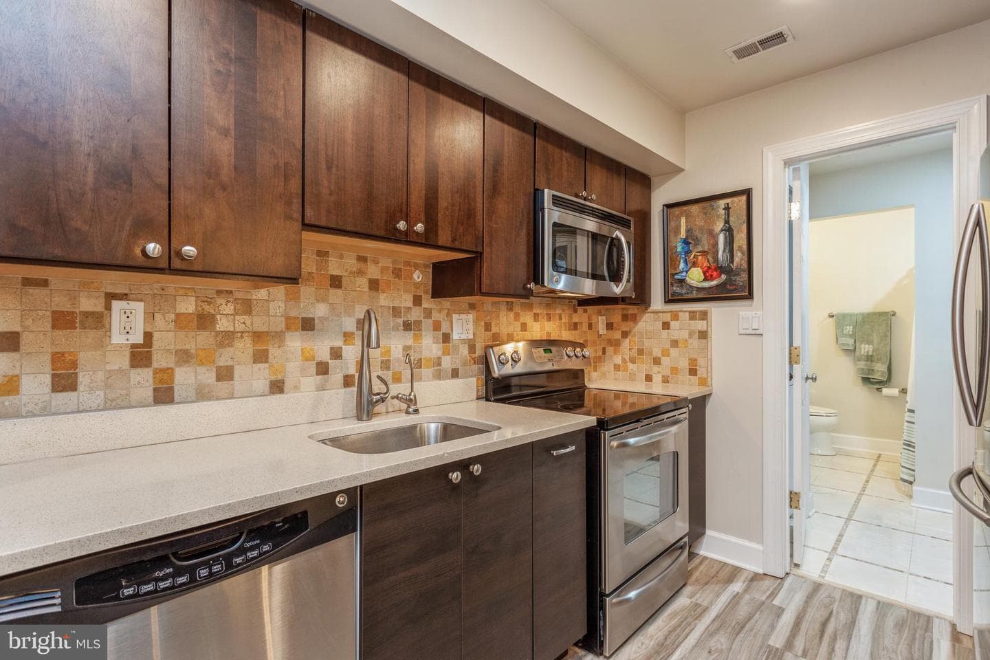 304 NW Q Street NW #1 photo 3