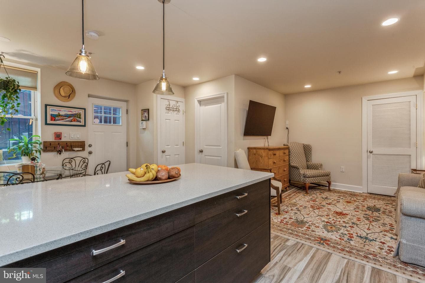 304 NW Q Street NW #1 photo 8