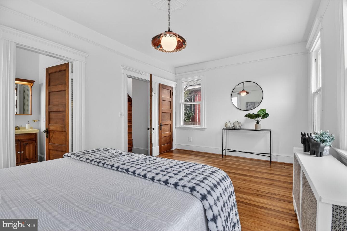 2322 37th Street NW photo 16