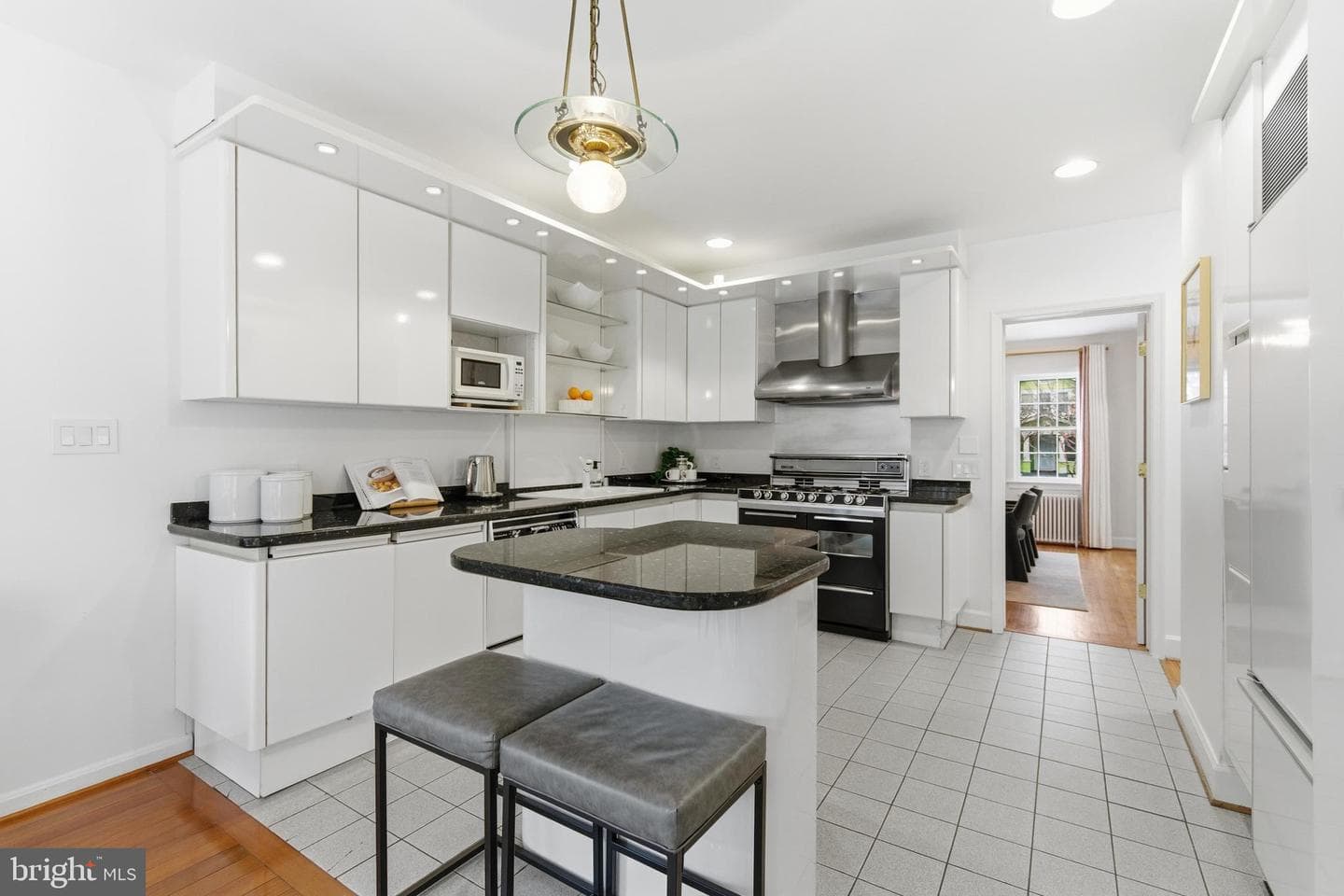 416 Whittier Street NW photo 15