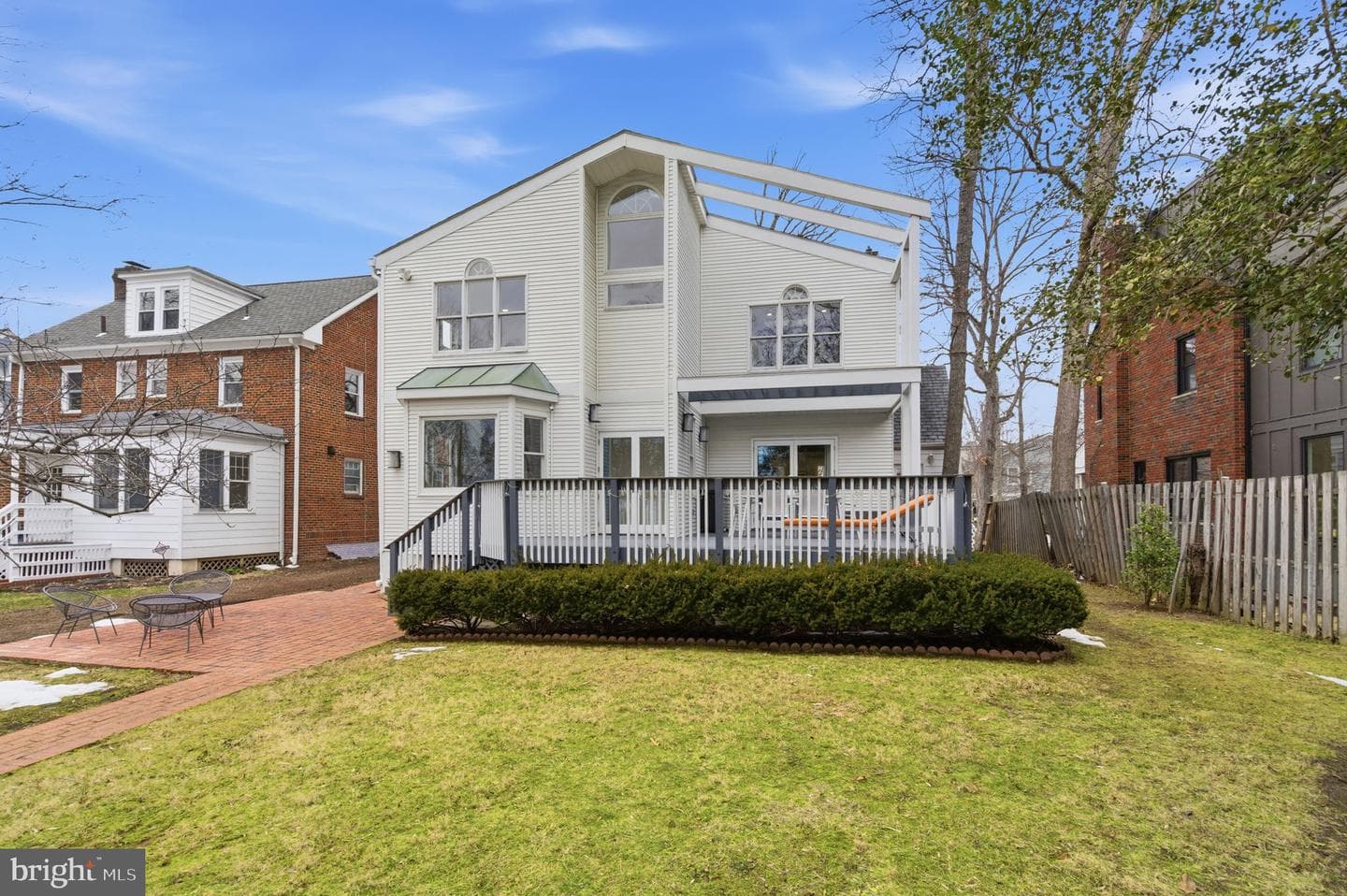 416 Whittier Street NW photo 40