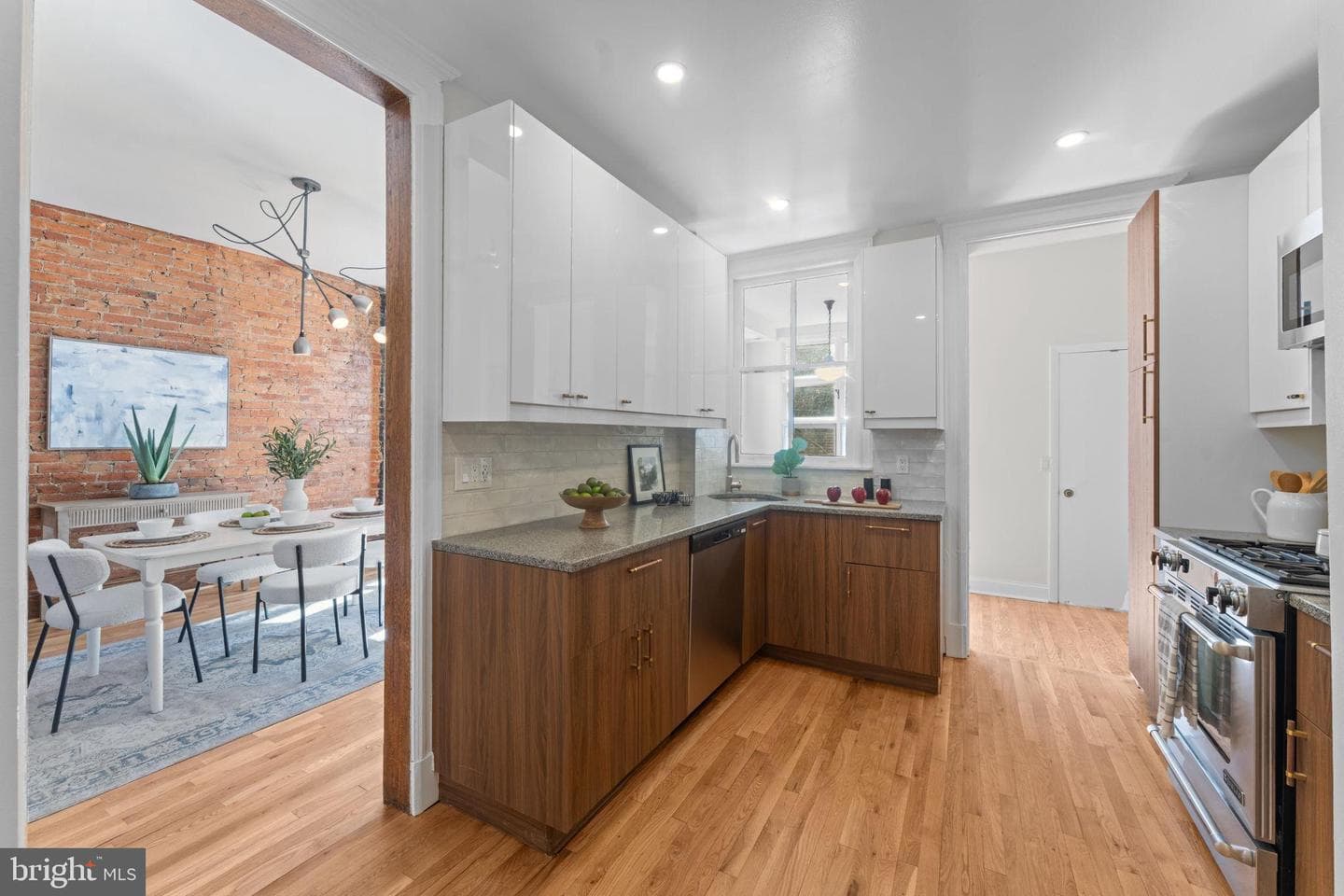 1802 Lamont Street NW photo 29