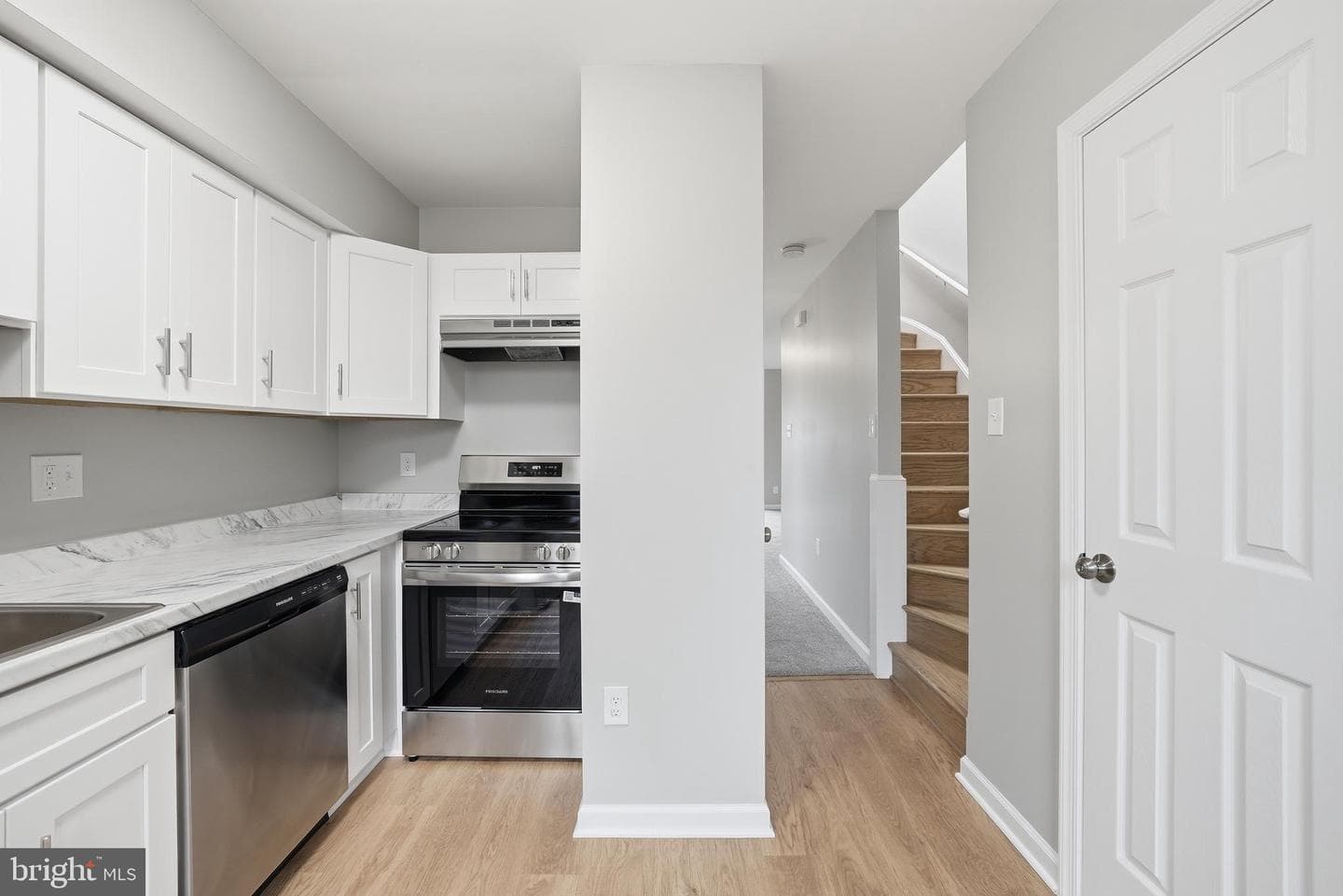 3248 Jones Court NW photo 20