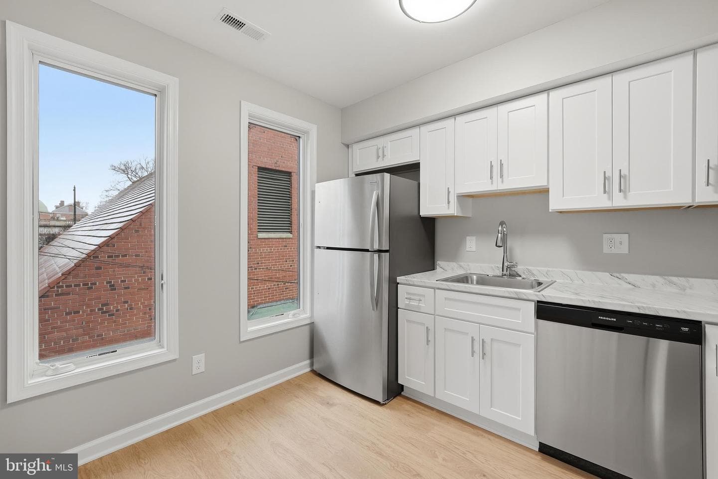3248 Jones Court NW photo 22