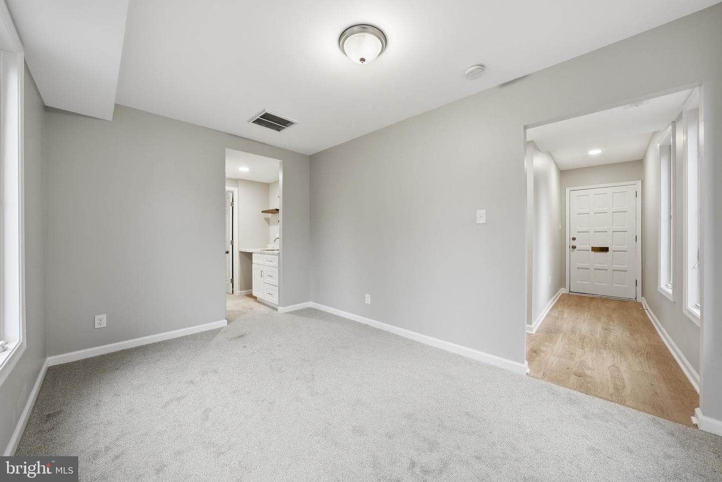 3248 Jones Court NW photo 4