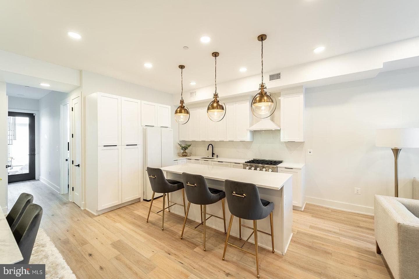 1215 Holbrook Terrace NE #2 photo 14