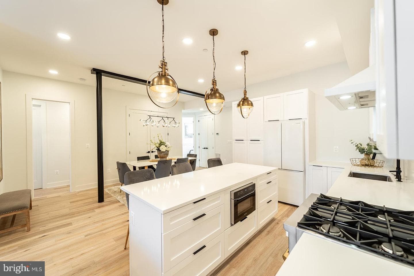 1215 Holbrook Terrace NE #2 photo 17