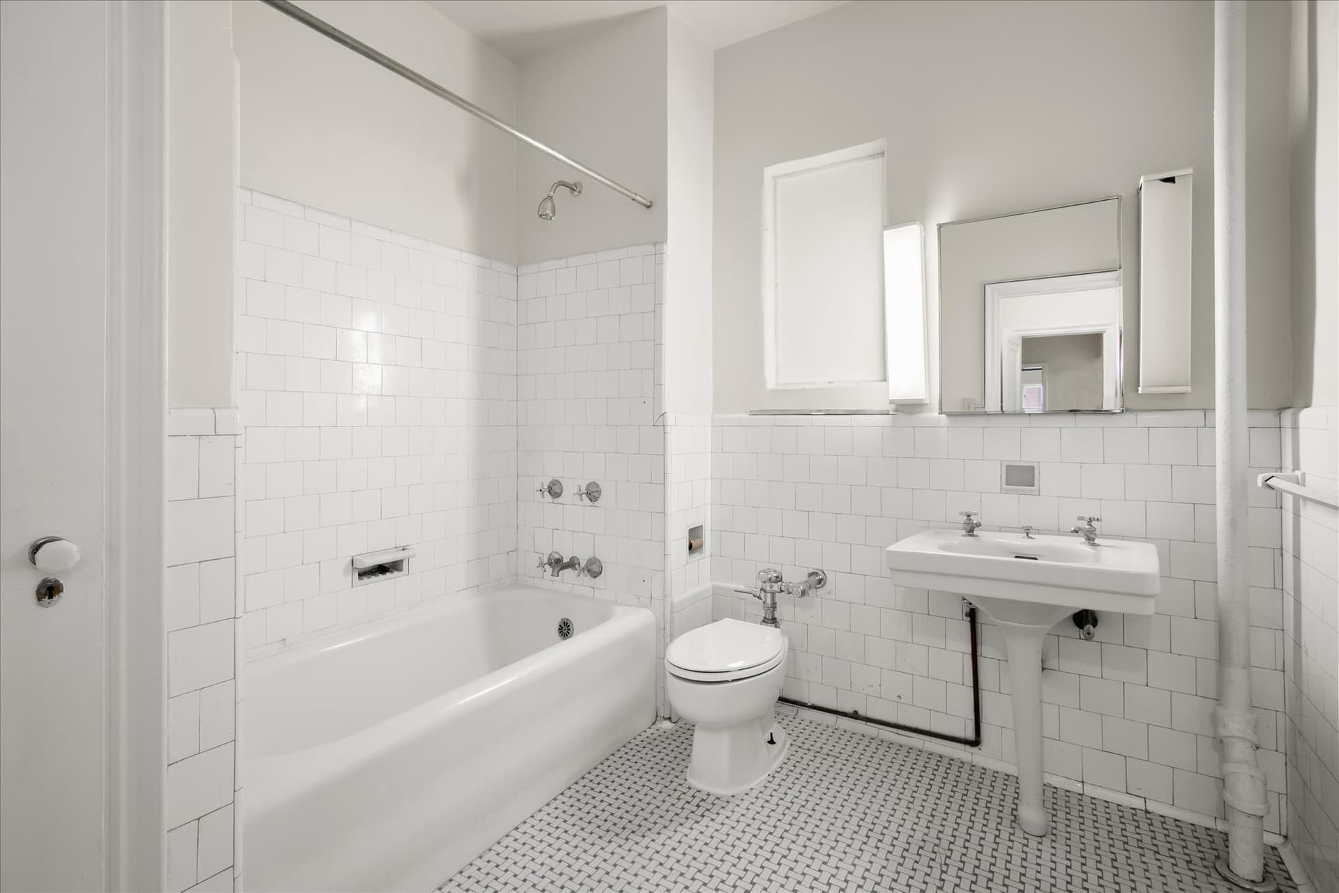 3901 Connecticut Avenue NW #105 photo 20
