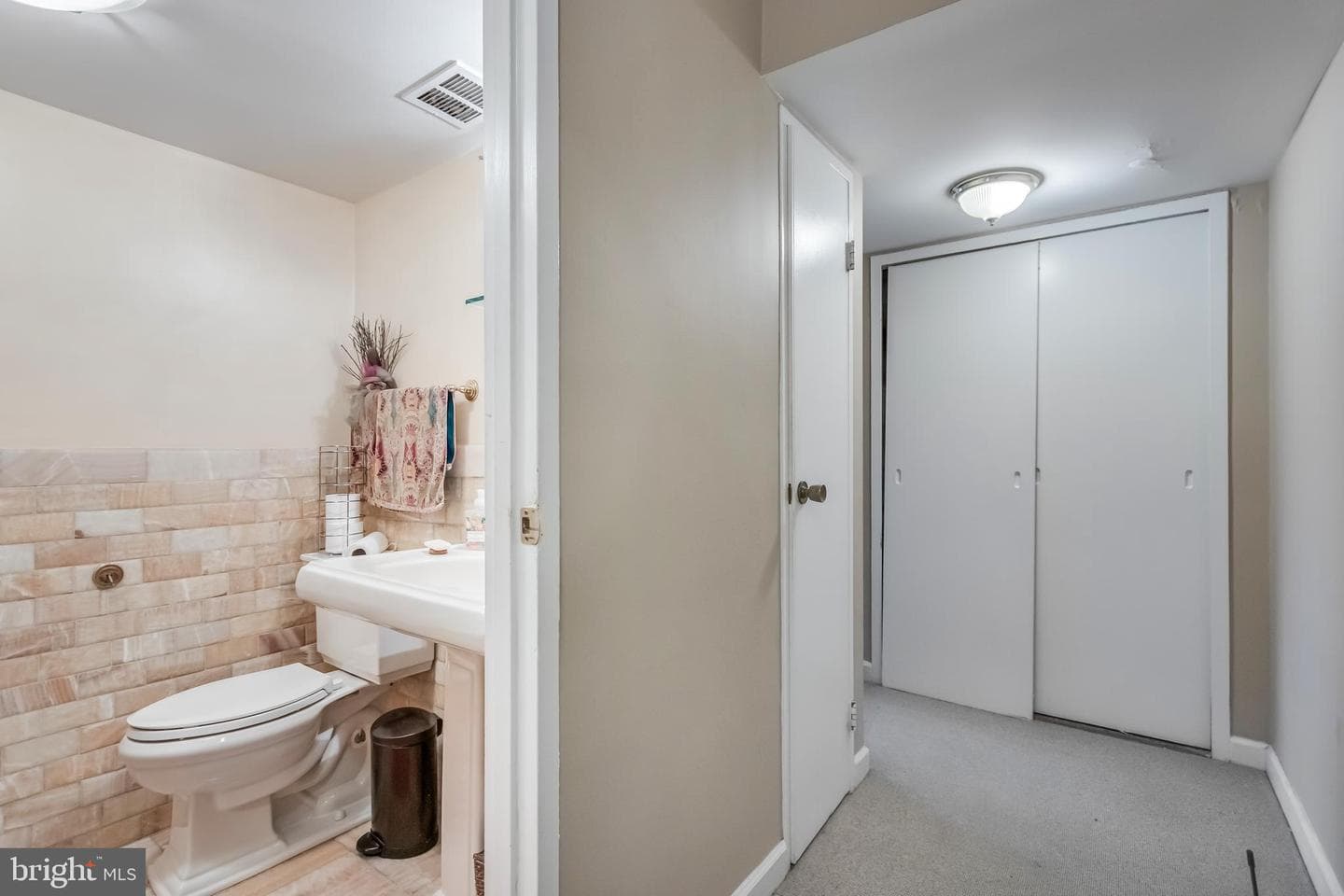 4201 Cathedral Avenue NW #118w photo 17