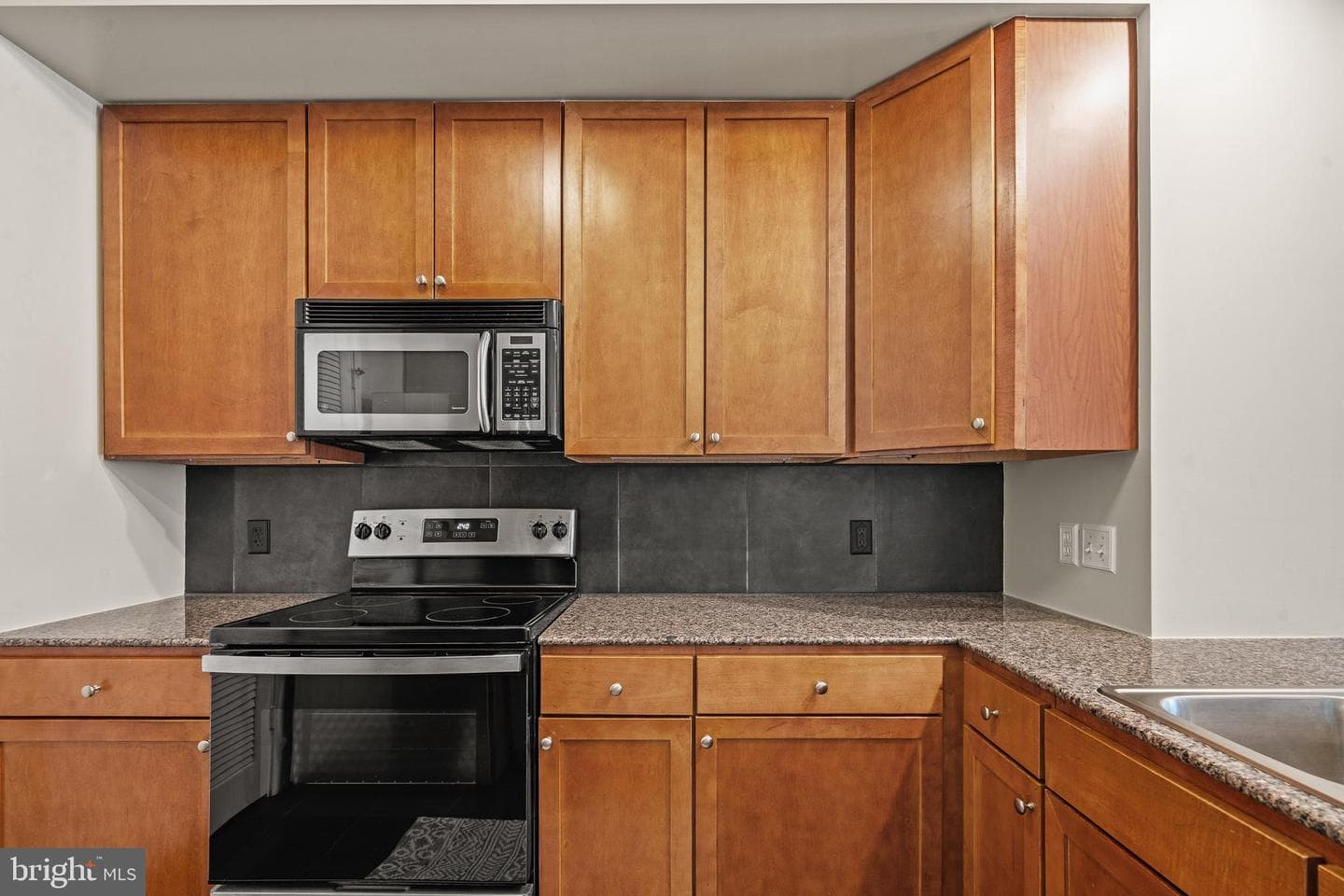 400 Massachusetts Avenue NW #421 photo 12