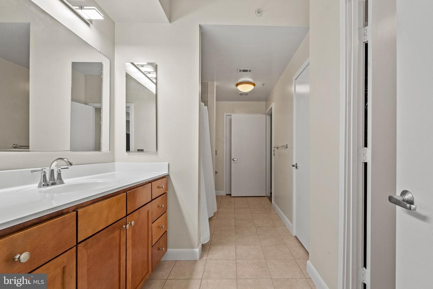 400 Massachusetts Avenue NW #421 photo 29