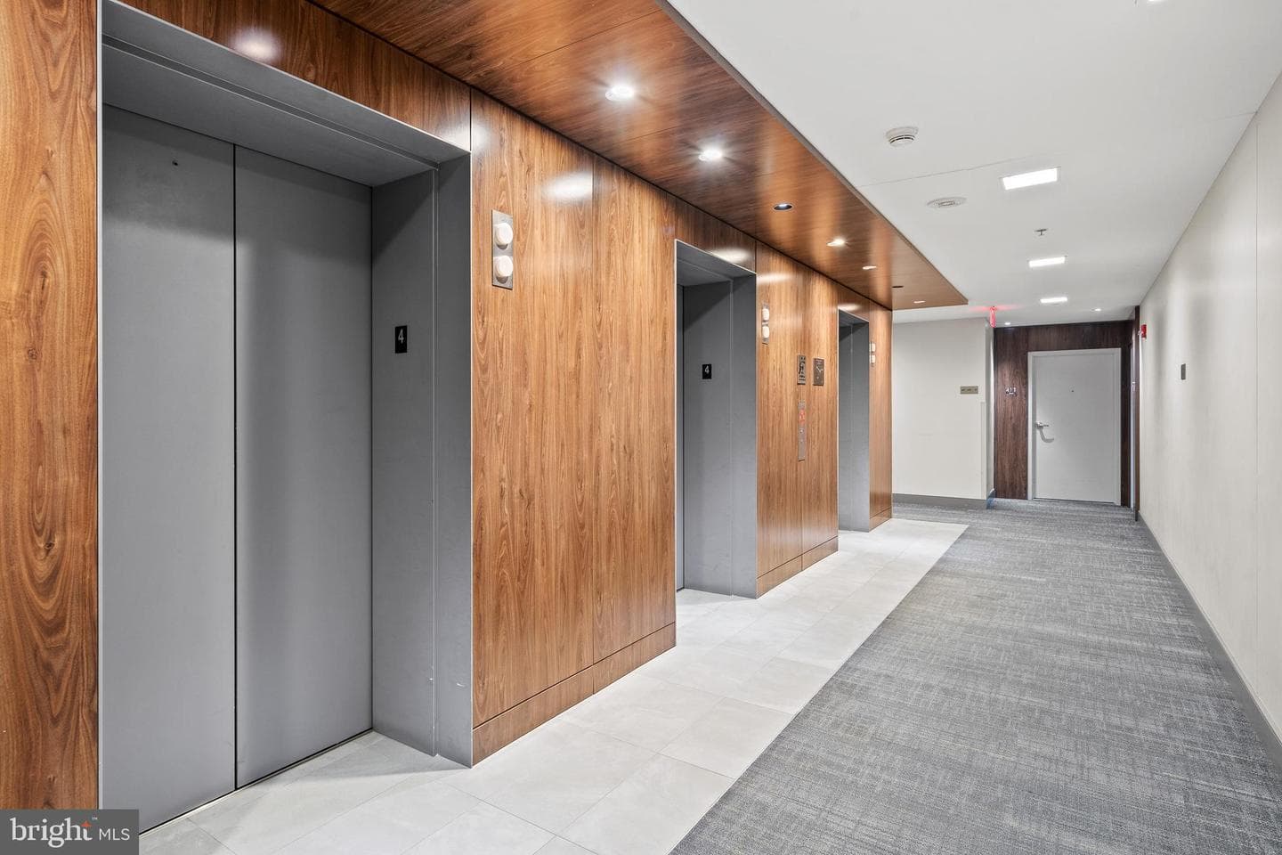 400 Massachusetts Avenue NW #421 photo 3