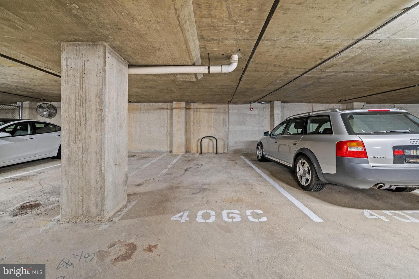 400 Massachusetts Avenue NW #421 photo 32
