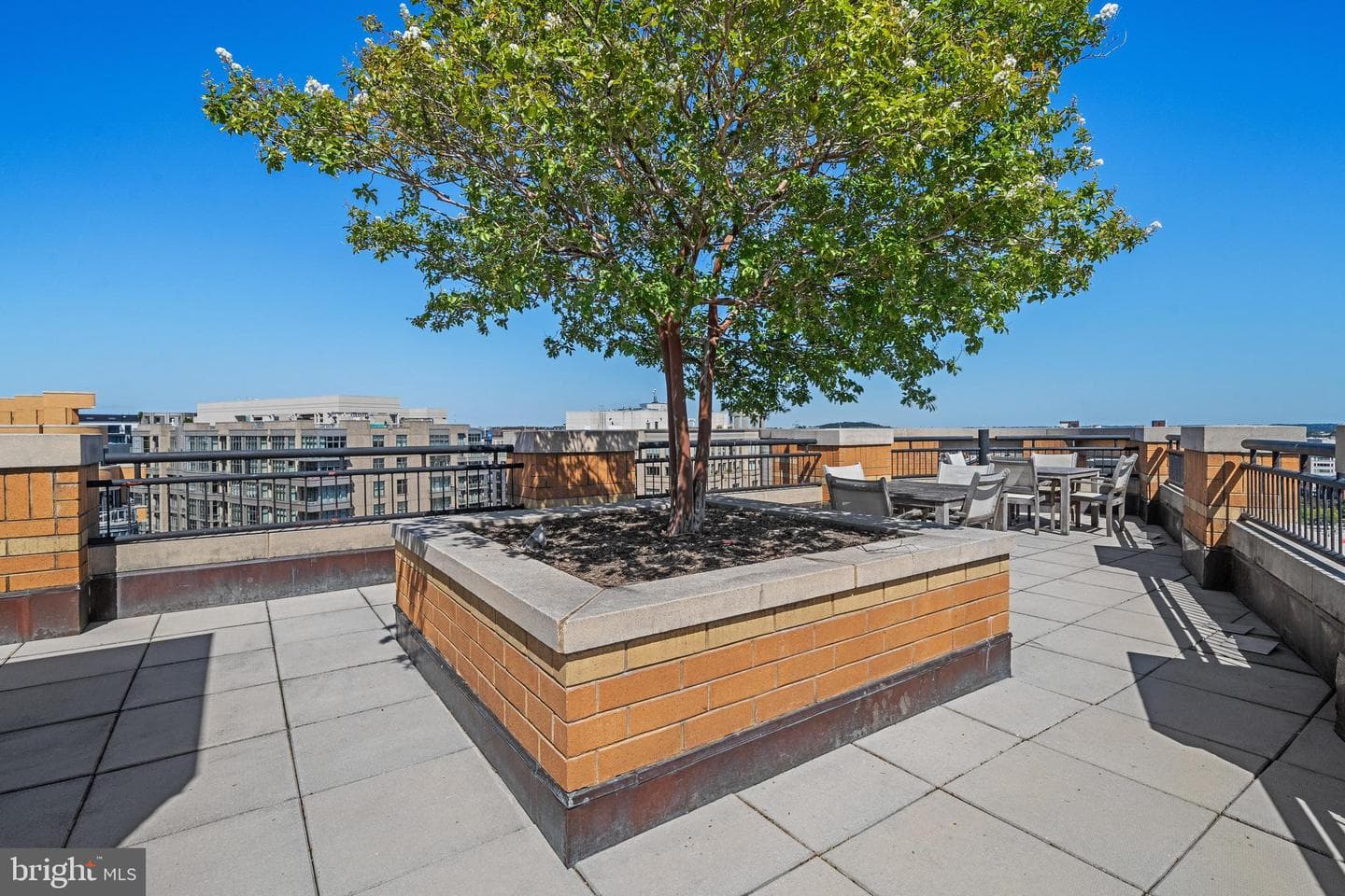 400 Massachusetts Avenue NW #421 photo 37