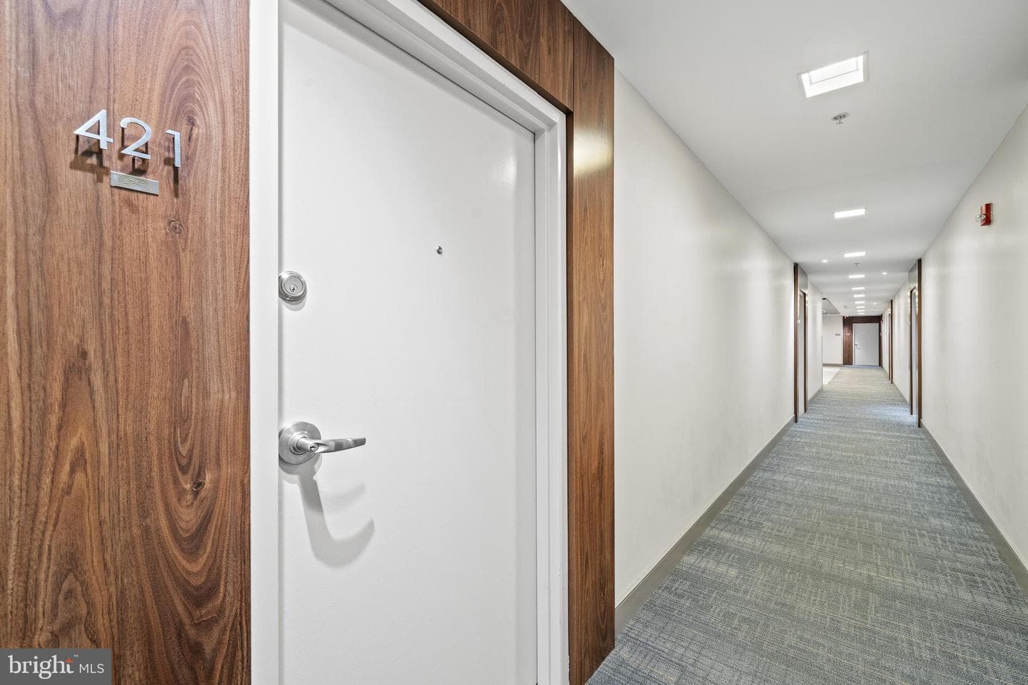 400 Massachusetts Avenue NW #421 photo 4