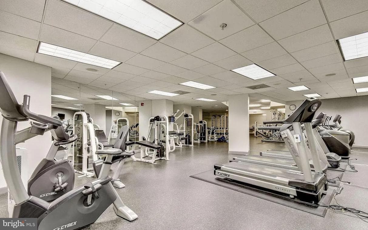 400 Massachusetts Avenue NW #421 photo 44