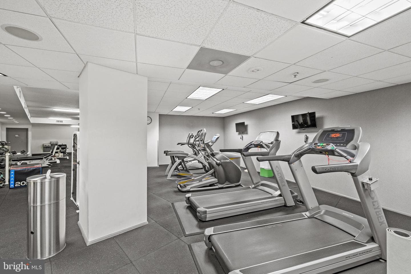 400 Massachusetts Avenue NW #421 photo 46